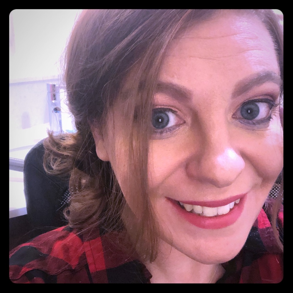 Meet your Posher, Kimberly